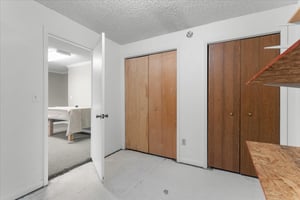 27430763