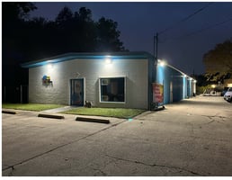27172811