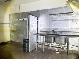 27173805