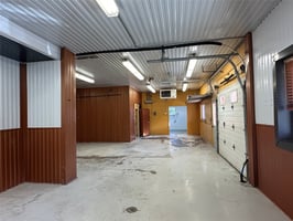 28205614
