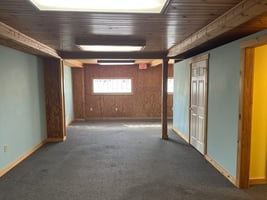 31582774