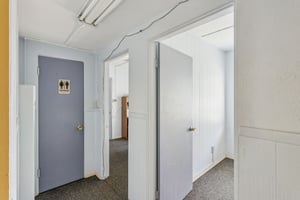 27192586