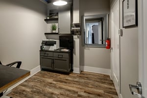 27204308