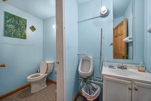 27211537
