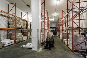 27275642