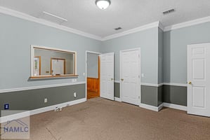 27833417