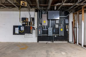 27252428