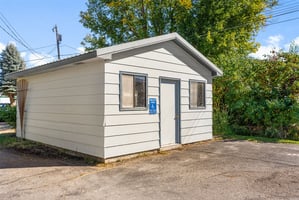 27252940