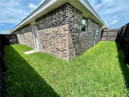 27256258