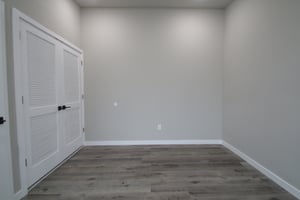 27381778