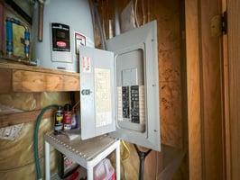 27270373