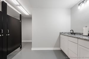 27286404