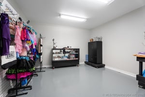 32623599