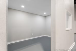32623604