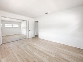 27289202