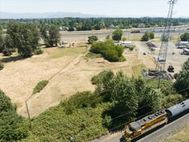27290072