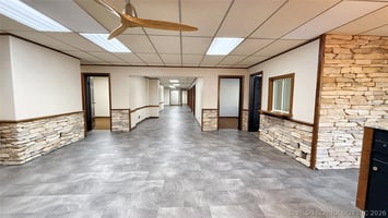 31570695