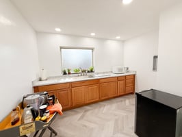 27303616