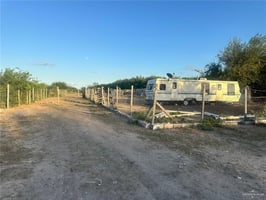 27362528