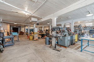 27366702
