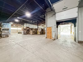 27367899