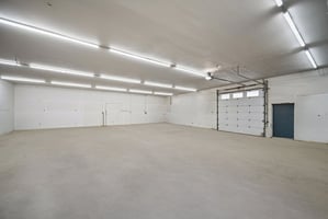 27388561