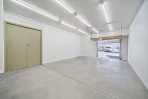 27388556