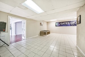 27390844