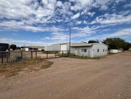 27400405