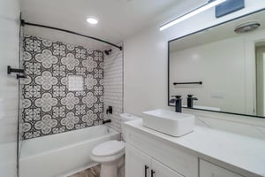 30759040