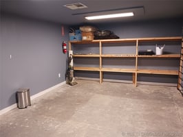 31527252