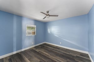 27428305