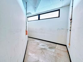 27430413
