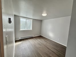 27437108