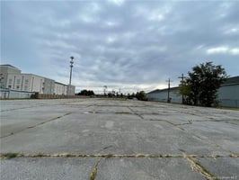 27507261