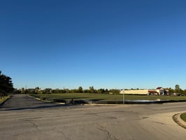 27511541