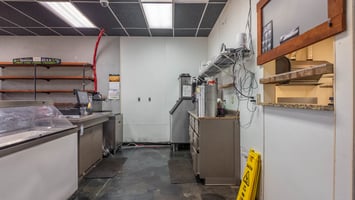 27513696