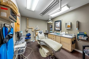 27520526