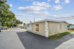 27520954