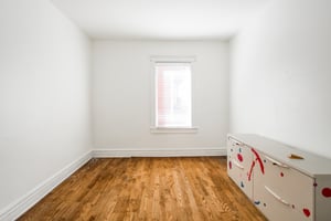 27535843