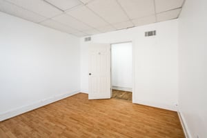 27535844