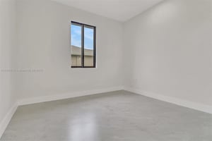 27544805