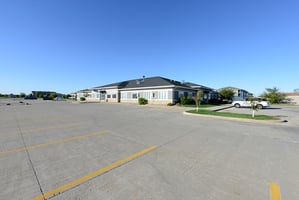 27546085