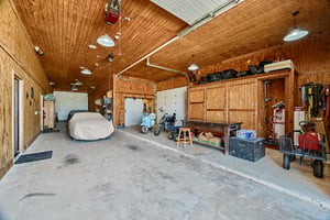 27547689