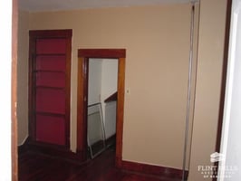 27589016