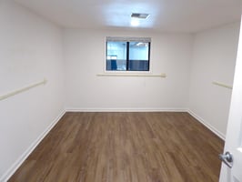 27589360