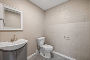 27589658