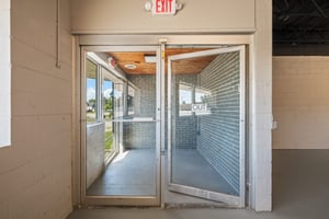 27589633