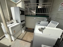 27590162