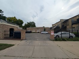 27595302